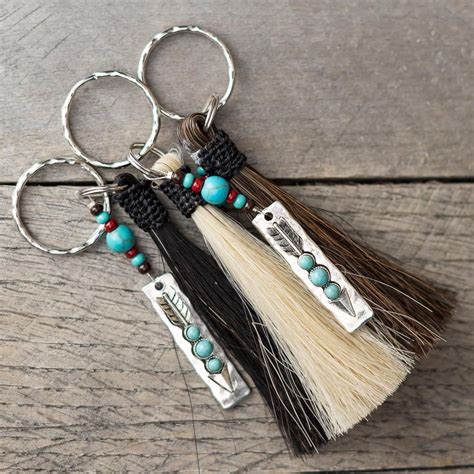 how to make a horse hair keychain